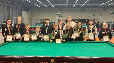 Рязанцы отличились на турнире по бильярдному спорту в столице